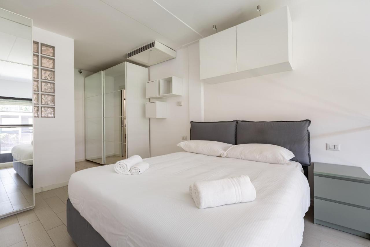 Apartament Elegant Loft With Balcony! Mediolan Zewnętrze zdjęcie