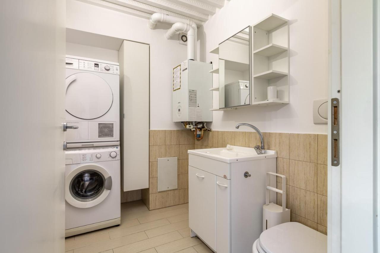 Apartament Elegant Loft With Balcony! Mediolan Zewnętrze zdjęcie