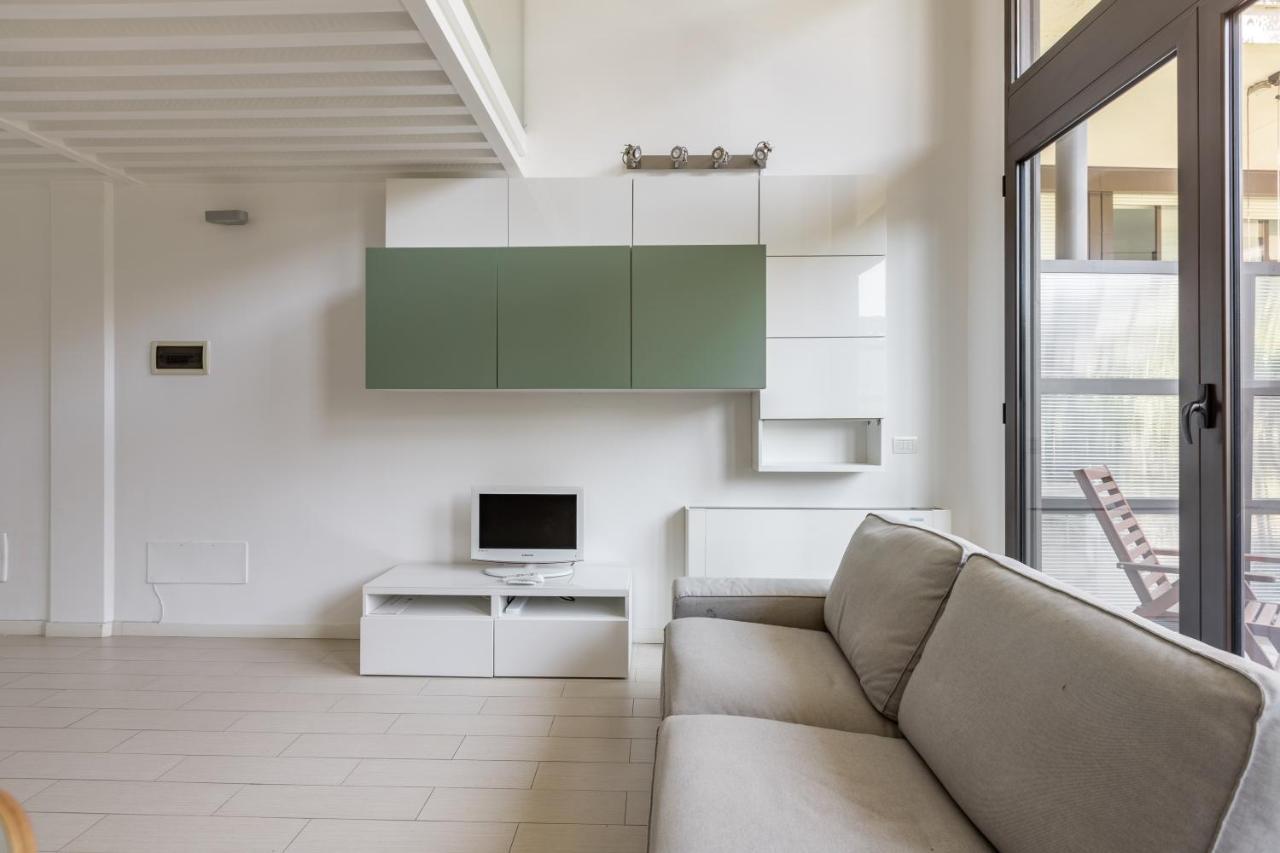 Apartament Elegant Loft With Balcony! Mediolan Zewnętrze zdjęcie