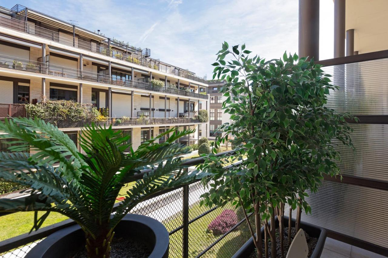 Apartament Elegant Loft With Balcony! Mediolan Zewnętrze zdjęcie